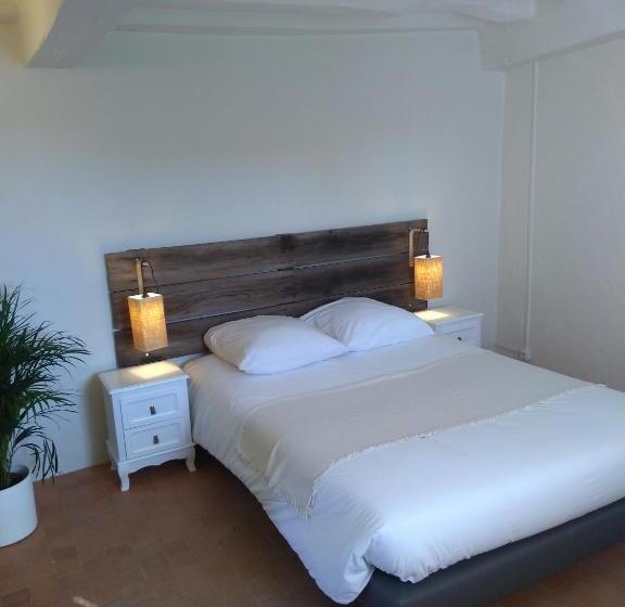 Family Suite, Magnolias