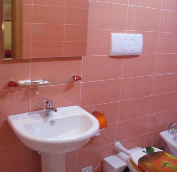 Habitación Triple Estándar, Bed And Breakfast I Vicoletti Di Napoli