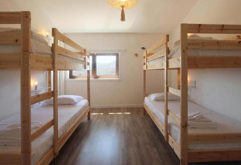 Четырехместный Номер Стандарт, Hostel Retiro Do Gerês