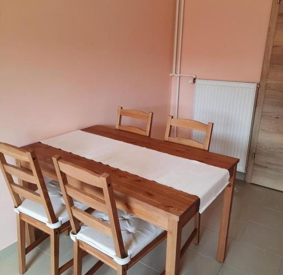 آپارتمان 1 خوابه, Pension Horvath