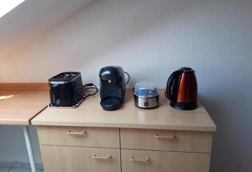 带2个卧室的公寓, Ferienwohnung In Erftstadt