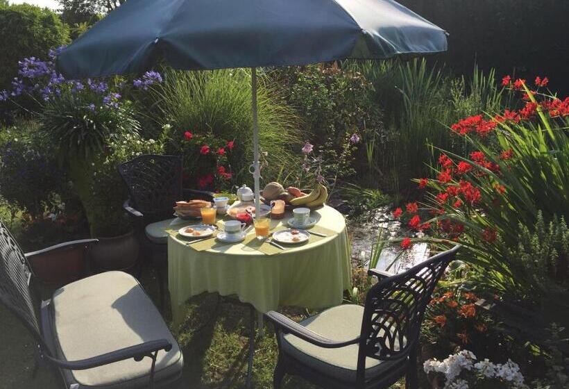 Семейный Номер, B&b Carisma