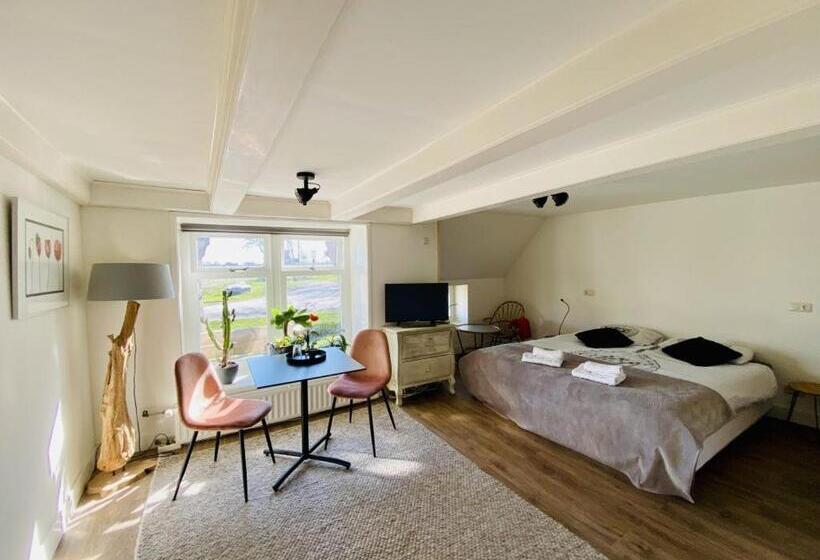 غرفة قياسية, Bed And Breakfast Lauwersstate