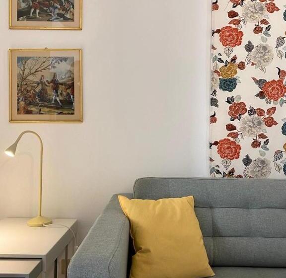 Номер Стандарт, Via Marconi B&b