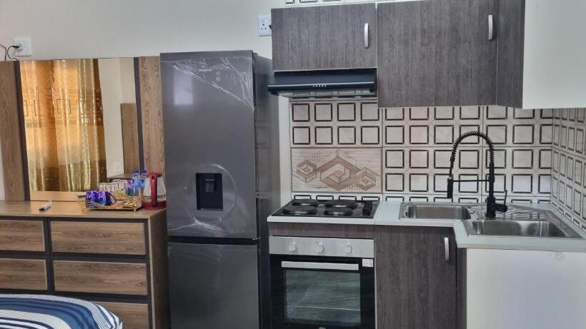 Люкс Deluxe Кровать Кинг, Whitehouse Lodge Benoni