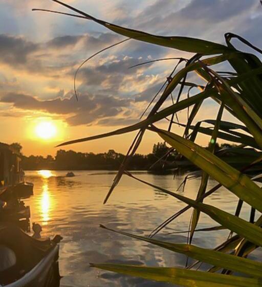 四人豪华间, Aangenaam Op De Rijn, Woonboot, Inclusief Privé Sauna