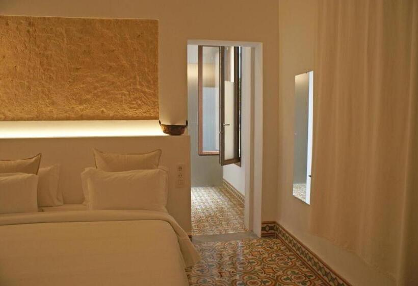 اتاق لوکس, Boutique Can Pocovi