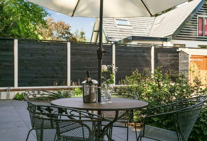 اتاق استاندارد با تخت بزرگ, Bed & Breakfast De Oude Kapel