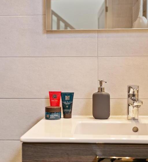 اتاق استاندارد, Bed & Breakfast De Oude Kapel