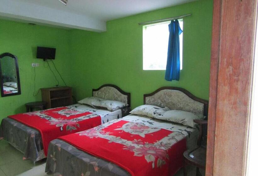 Quarto Familiar, Penginapan Melati Sarangan