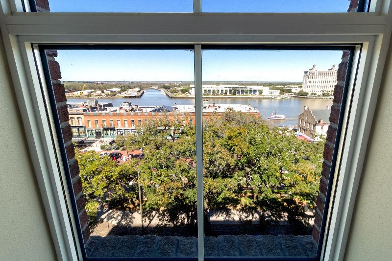 חדר סטנדרט עם מיטת קינג, Holiday Inn Express Savannah   Historic District