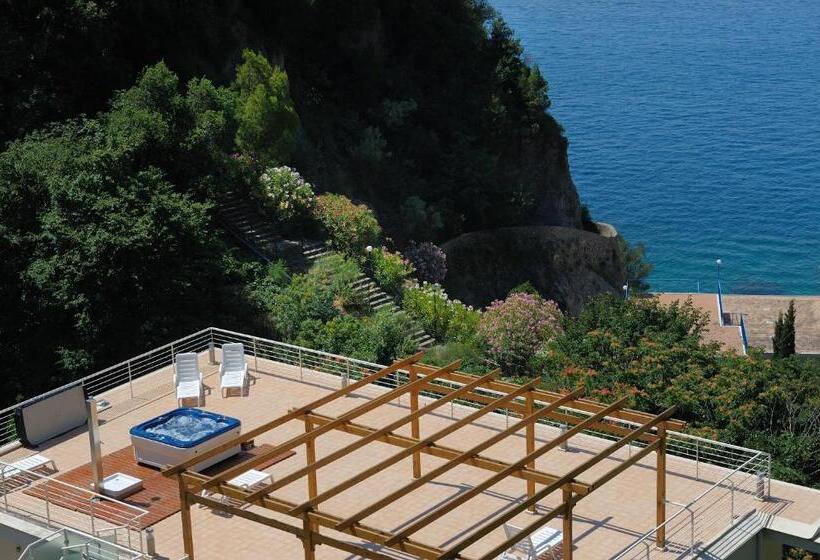 Студия Стандарт Вид на Море, Residence La Dolce Vita