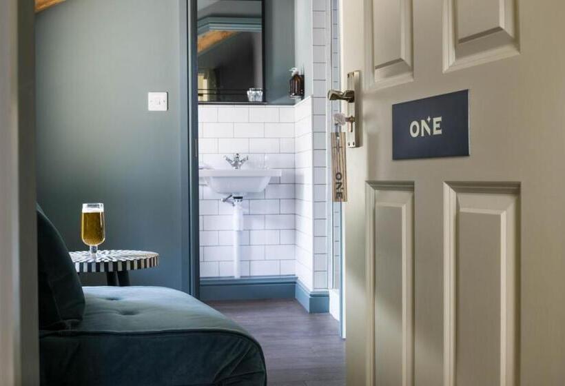 Семейный Номер Deluxe, Seven Stars Penryn
