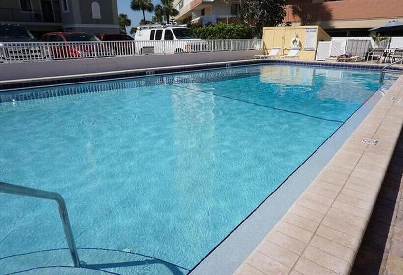 침실 1개 아파트, The Monterey Beach Resort