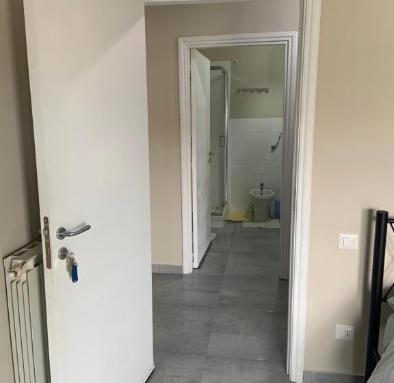 Standard room with outdoor bath, B&b Alle Porte Di Caserta