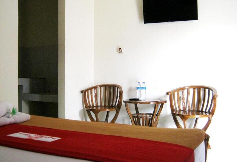 Номер Deluxe, Aqilakost N Cafe Gadog Puncak