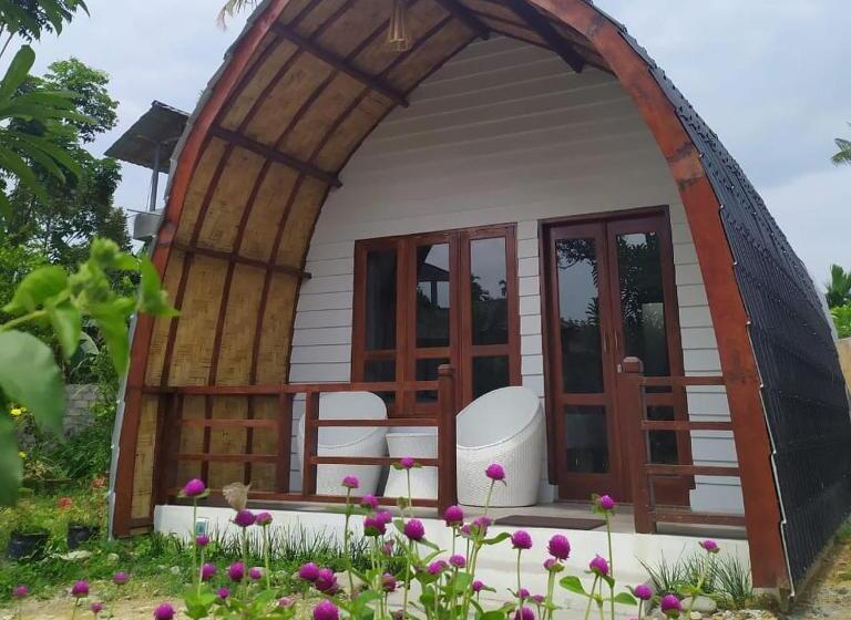 بانگلوی لوکس, Gino S Place   Guest House & Jungle Trekking