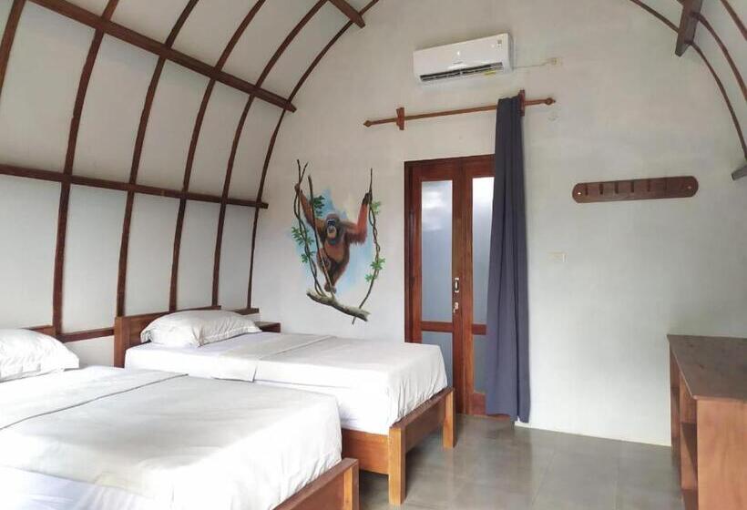 Bungalow Deluxe, Gino S Place   Guest House & Jungle Trekking