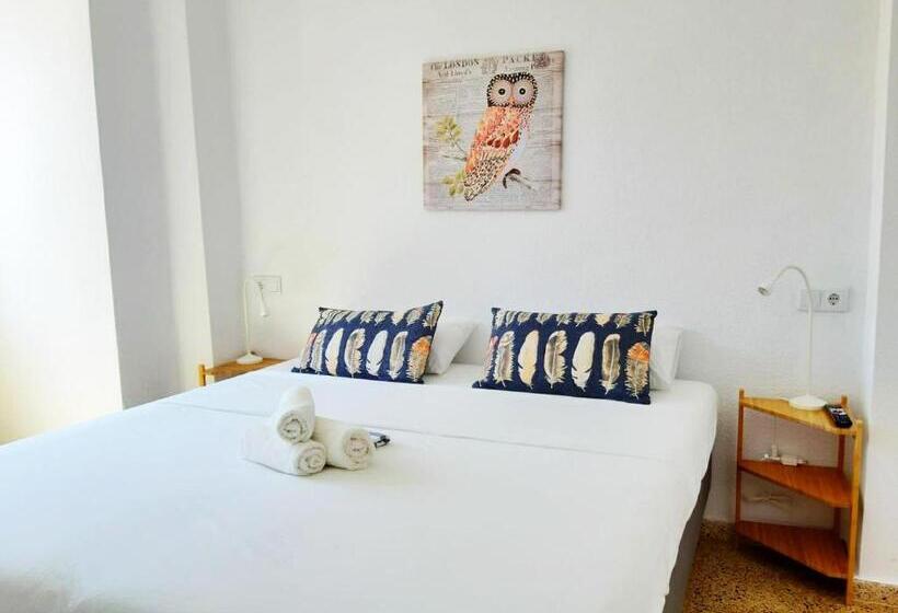 Quarto Estandar, Hostal El Perelló, Valencia