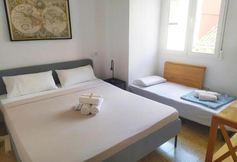 Quarto Estandar, Hostal El Perelló, Valencia