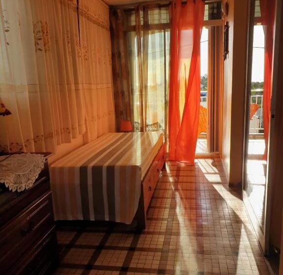 خانه 2 خوابه, La Maison Aux Orchidées