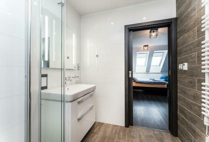 آپارتمان لوکس 1 خوابه, Apartmány Nová Sala