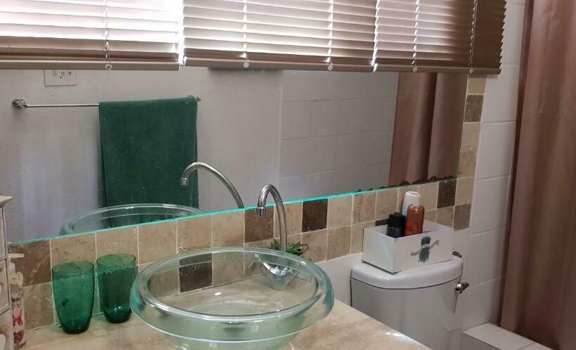 Шале 1 Спальня, A Farm Stay   Casablanca S Private Cottage,no Loadshedding!