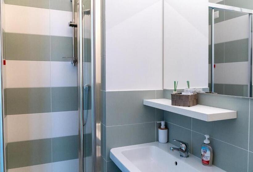 اتاق استاندارد با بالکن, B&b La Gradina