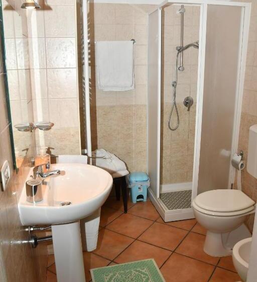 Quarto Estandar, B&b Mitzixeddas Sa Domu De Braxia