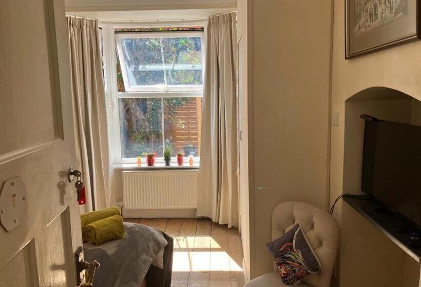 Стандартный Номер Кровать Кинг, Hygge Somerset
