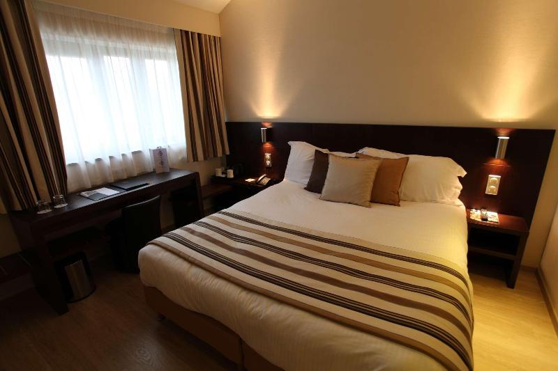 이그제큐티브 룸 킹사이즈 침대, Best Western Plus Hotel Des Francs