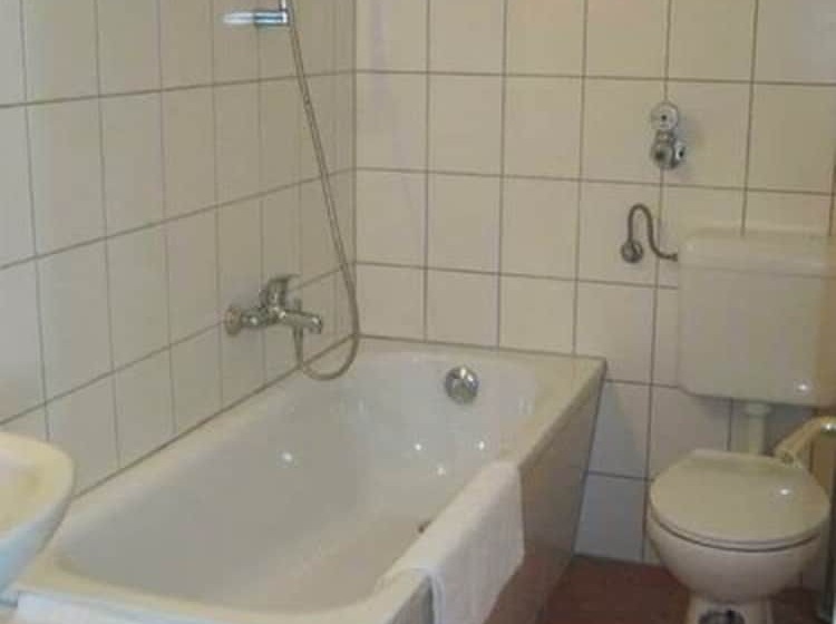 اتاق استاندارد یک نفره, City Inn