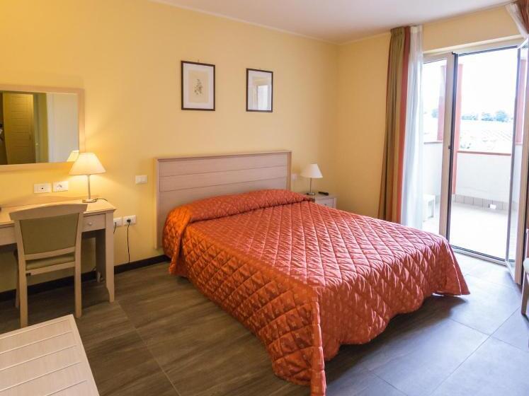 سوئیت جونیور خانوادگی, Il Parco Sul Mare Resort & Spa