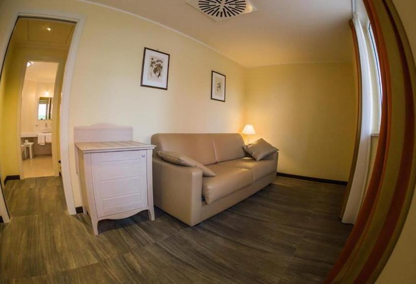 سوئیت جونیور خانوادگی, Il Parco Sul Mare Resort & Spa