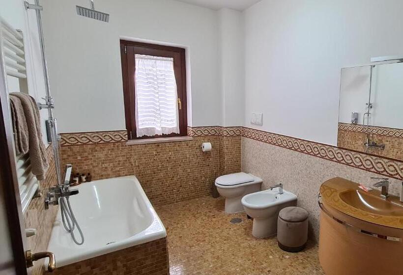 Семейный Номер, B&b Rossella
