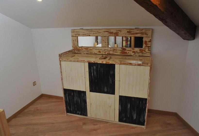 Кровать в Общей Комнате, Hostel O Torneiro