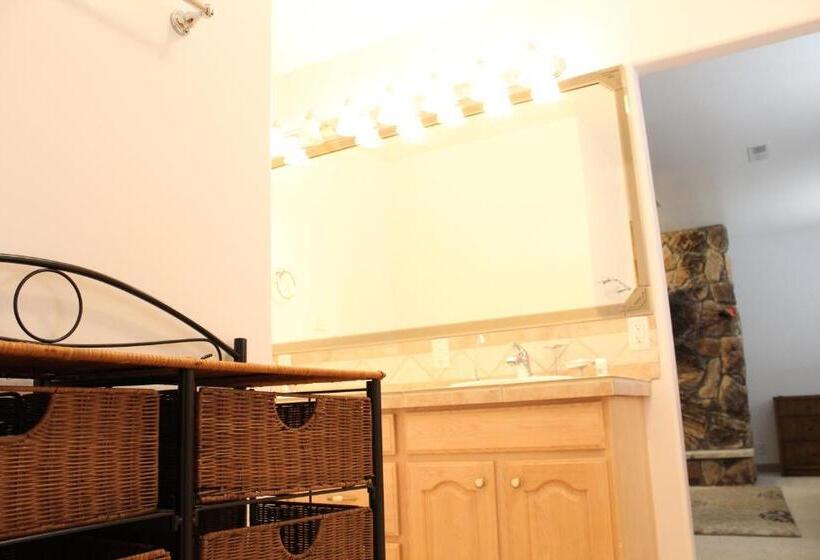 Family Suite, Swallow Cove