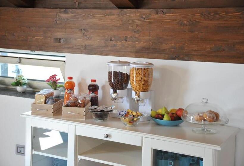 Четырехместный Номер Стандарт, B&b Cascina Fiorita