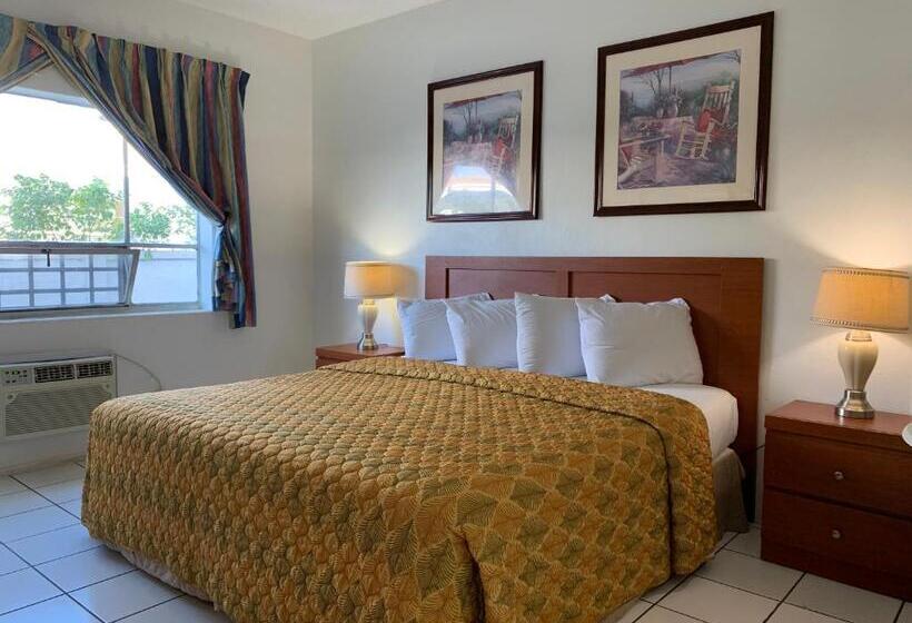 חדר סטנדרט עם מיטת קינג, International Inn On The Bay