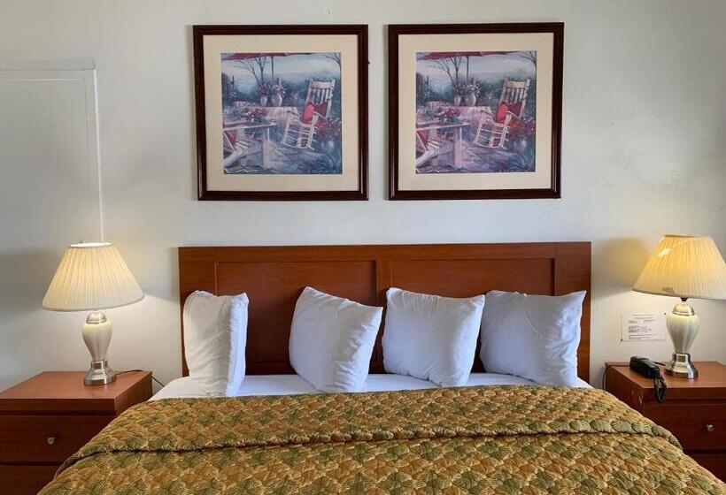 חדר סטנדרט עם מיטת קינג, International Inn On The Bay