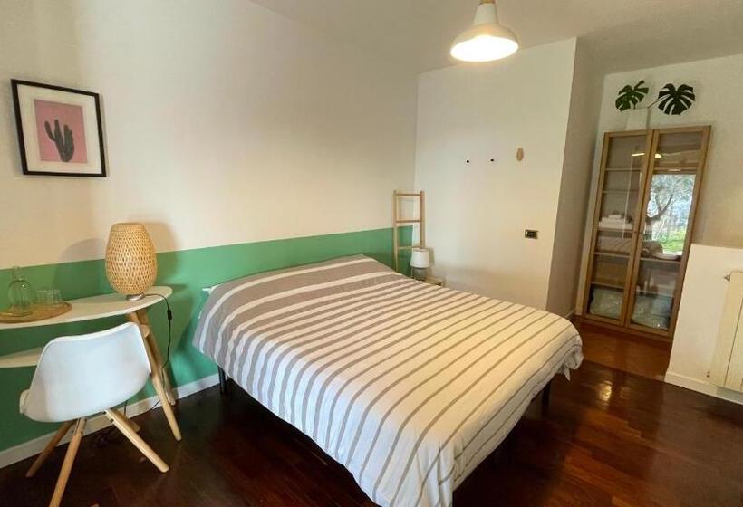 标准房带园景, Botanea Guest House