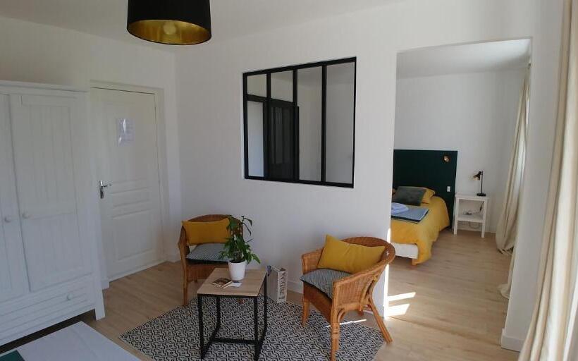 Standard room with outdoor bath, Chambre Avec Suite De 26 M2