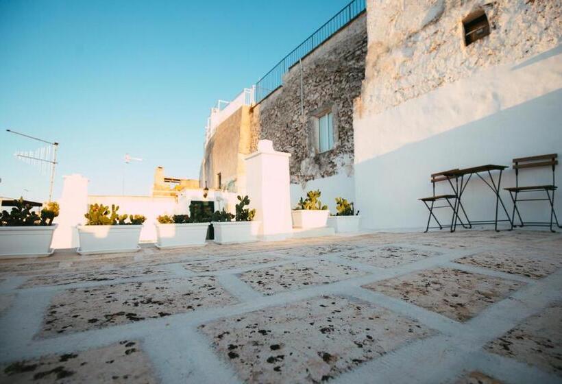 Quarto Estandar Vista Mar com Terraço, Radici Ostuni