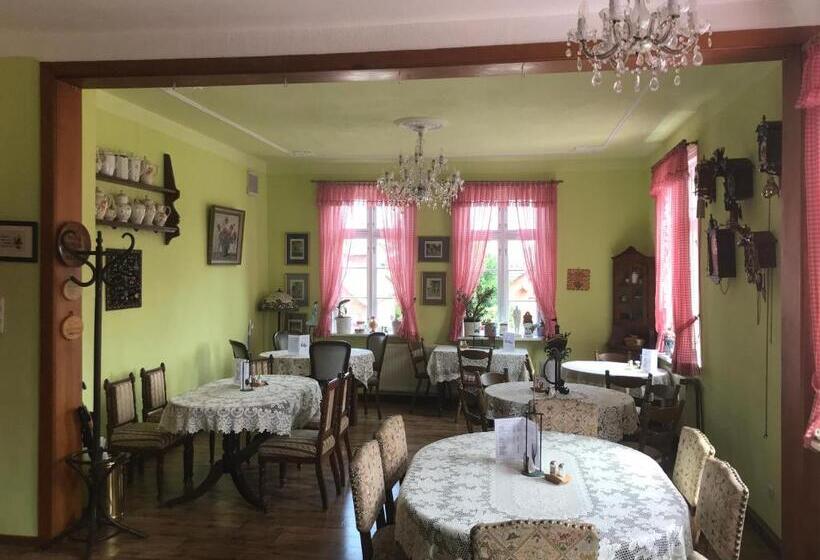 Дом 1 Спальня, Deichschatz