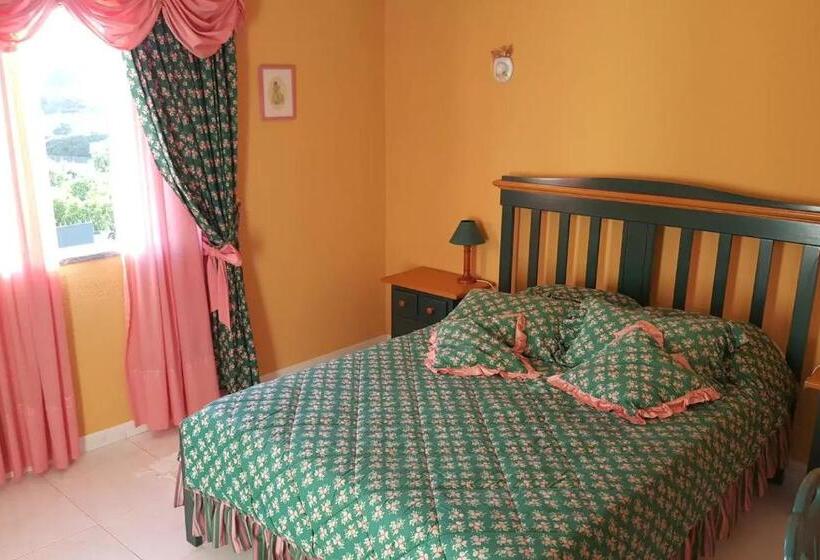 Номер Стандарт, Casa Nuno