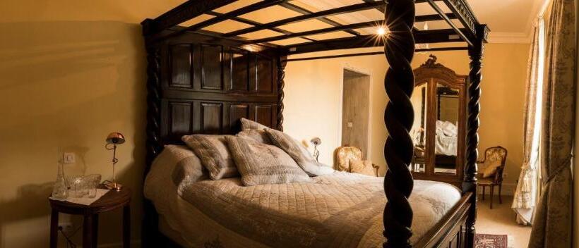 Номер Deluxe, Château De Valette