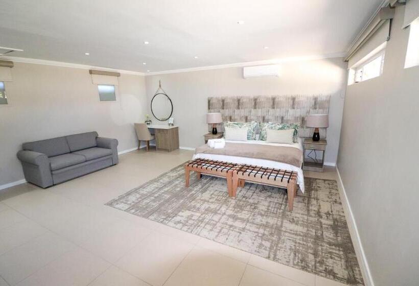 Family Suite, Stonehill Villa