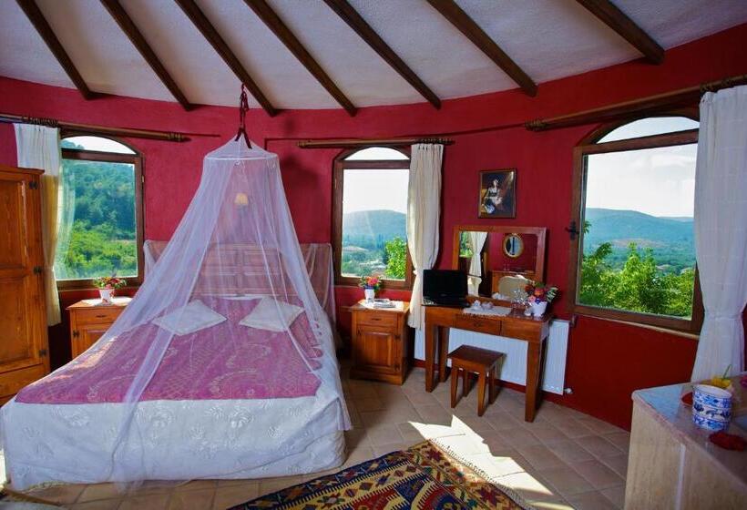 Suite, Ephesus Boutique