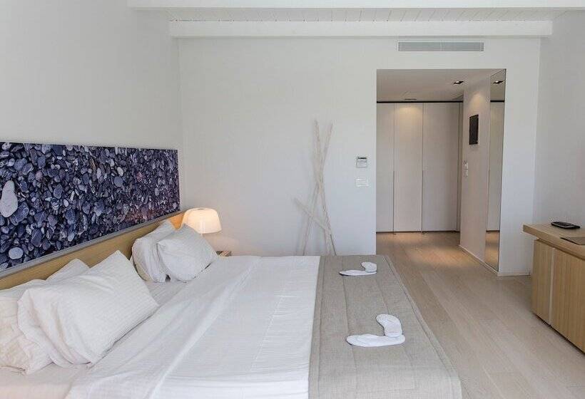 带泳池观景的豪华房, Patmos Aktis, A Luxury Collection Resort & Spa, Greece
