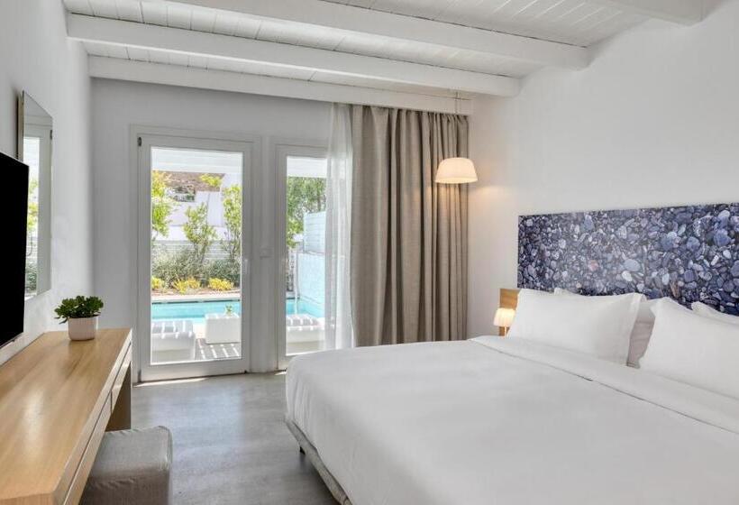 套房配有游泳池, Patmos Aktis, A Luxury Collection Resort & Spa, Greece
